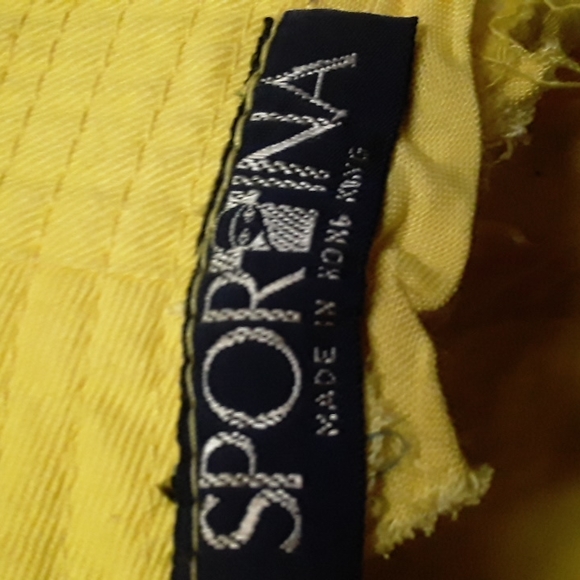 Yellow Hat - Picture 3 of 5